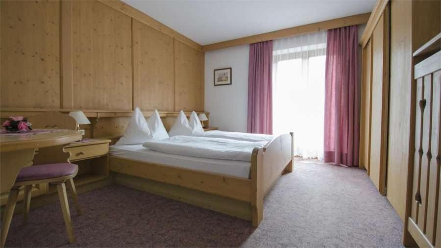Hotel Garni Ruscel Santa Cristina Val Gardena Zewnętrze zdjęcie